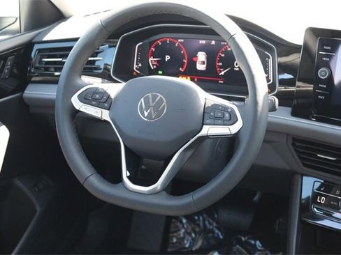 New 2025 Volkswagen Jetta SEL image 24