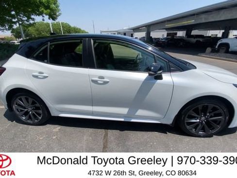 Used 2024 Toyota Corolla XSE FWD image 9