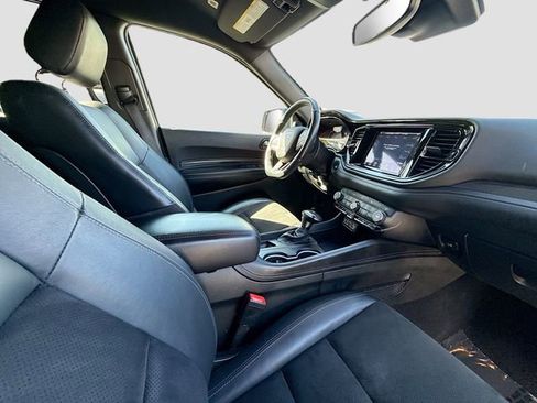 Used 2022 Dodge Durango GT image 27