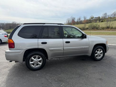 Used 2005 GMC Envoy SLE image 8