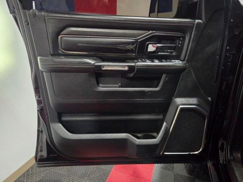 Used 2022 RAM 2500 Limited image 32