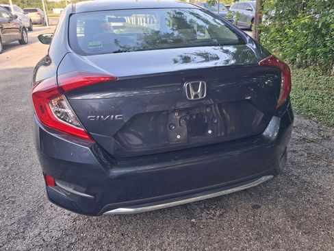 Used 2019 Honda Civic LX image 4
