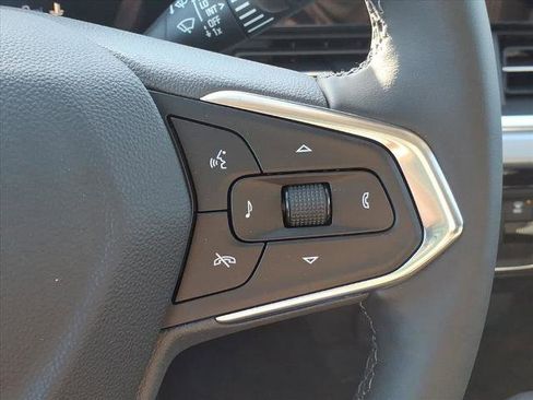 New 2026 Chevrolet Trax LT w/ LT Convenience Package image 23