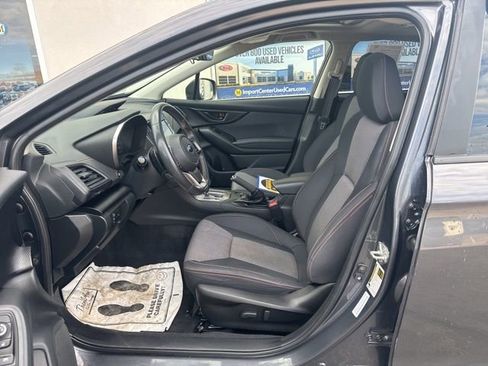 Used 2023 Subaru Crosstrek 2.0i Premium image 8