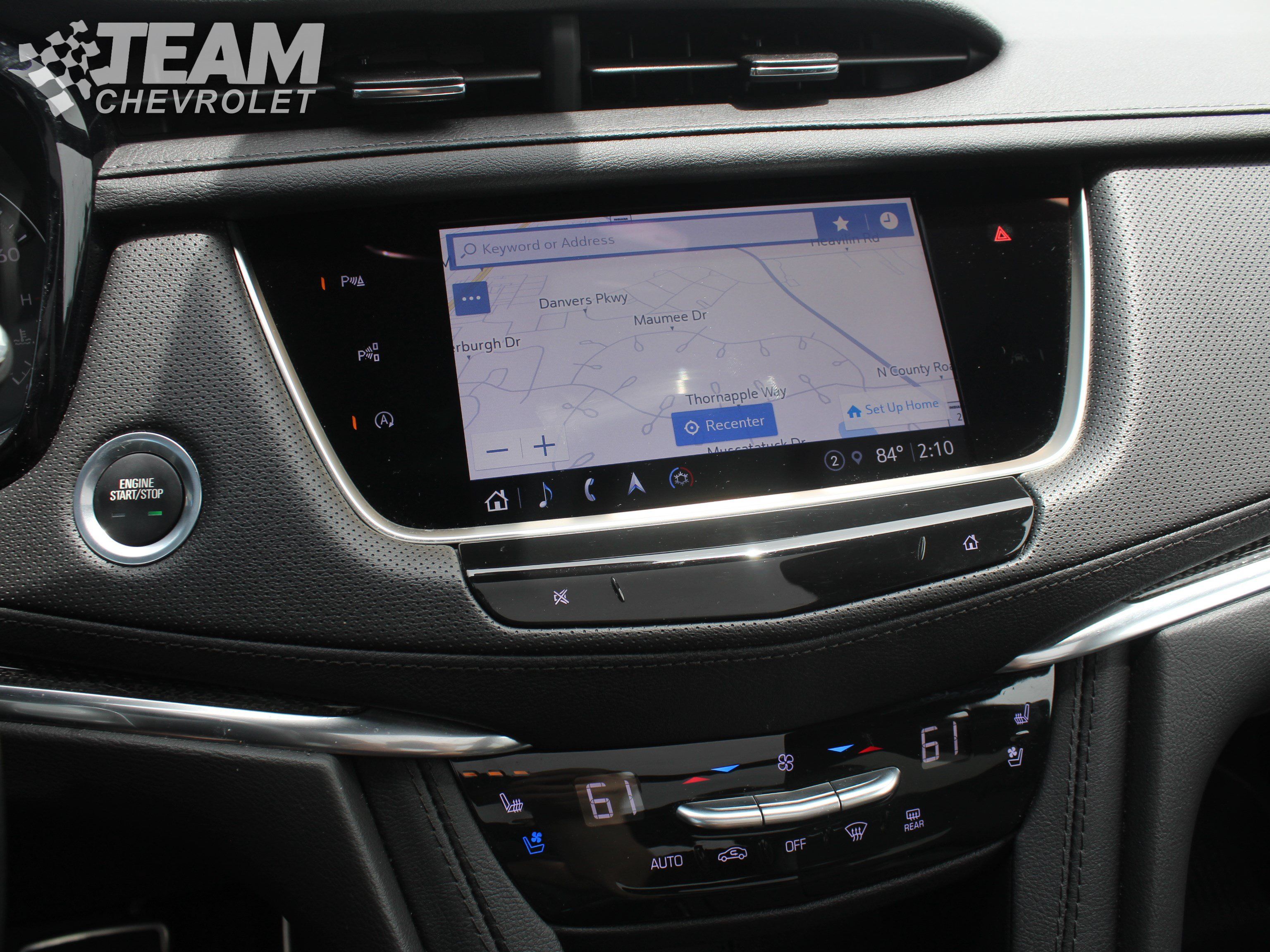 Used 2024 Cadillac XT5 Sportv w/ Technology Package AWD/4WD image 17