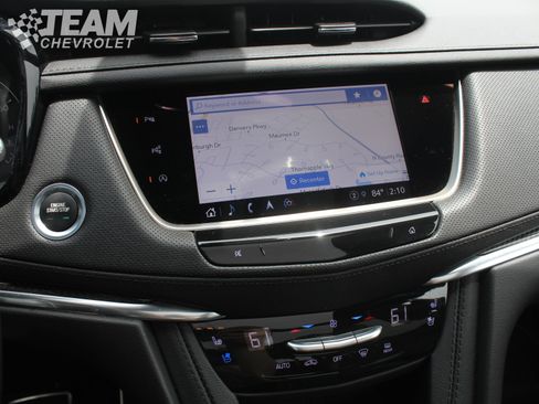 Used 2024 Cadillac XT5 Sportv w/ Technology Package AWD/4WD image 17