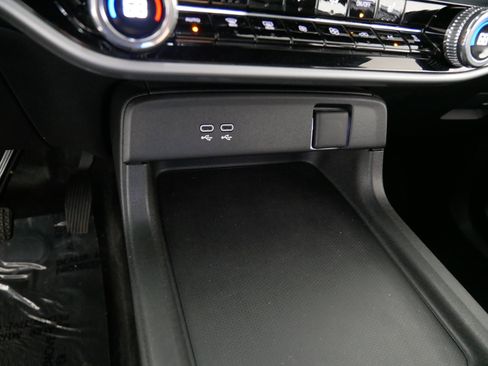Used 2024 Honda Prologue EX image 29