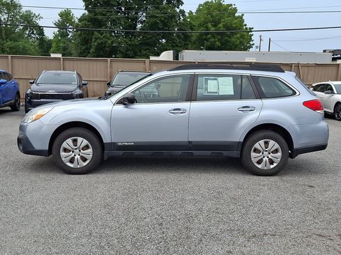 Used 2013 Subaru Outback 2.5i AWD/4WD image 8