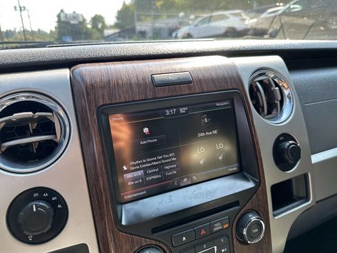 Used 2013 Ford F150 Lariat w/ Luxury Equipment Group image 23