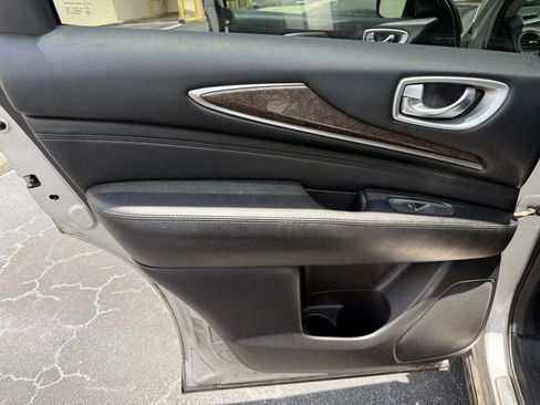 Used 2015 INFINITI QX60 FWD w/ Premium Plus Package image 12