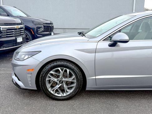 Used 2023 Hyundai Sonata SEL w/ Cargo Package image 9