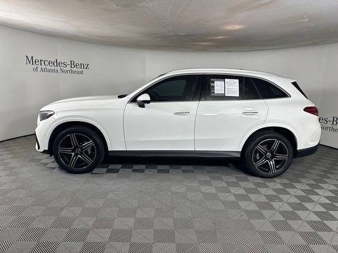 Certified 2023 Mercedes-Benz GLC 300 image 4