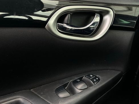 Used 2019 Nissan Sentra SV image 19