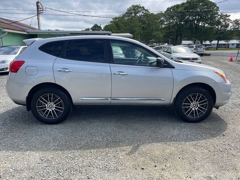 Used 2012 Nissan Rogue S AWD/4WD image 9