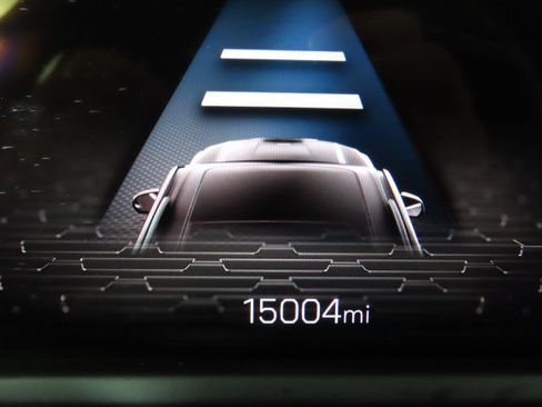 Used 2024 GMC Acadia Elevation w/ Luxury Package image 30