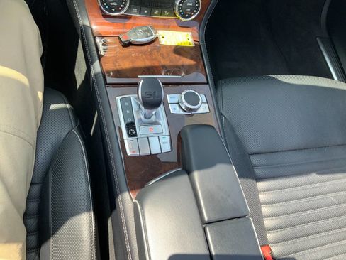 Used 2014 Mercedes-Benz SL 550 image 20