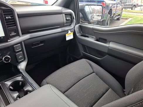 New 2025 Ford F150 XLT w/ Equipment Group 302A MID image 11