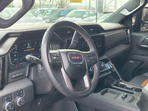 Used 2024 GMC Sierra 2500 AT4 w/ AT4 Premium Plus Package image 16