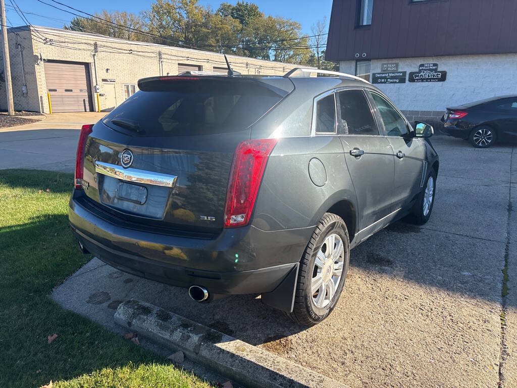 Used 2014 Cadillac SRX Luxury w/ Driver Awareness Package FWD image 7