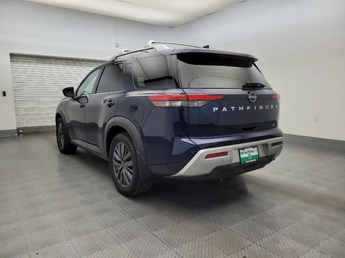 Used 2022 Nissan Pathfinder SL w/ SL Premium Package FWD image 5