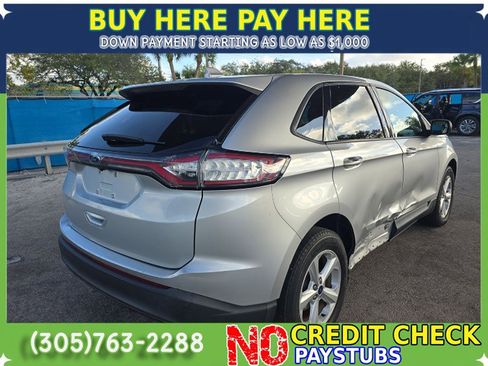 Used 2018 Ford Edge SE FWD image 3