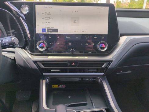 New 2026 Lexus TX 350 FWD image 17
