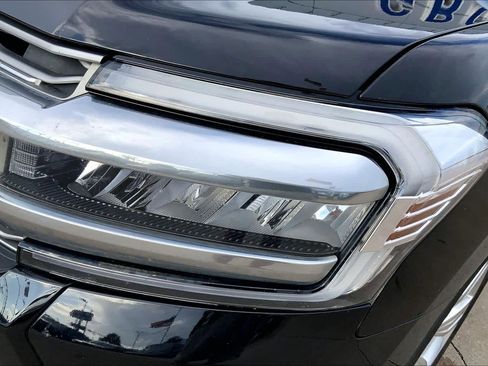 Used 2023 Ford Expedition Platinum AWD/4WD image 28