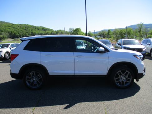 Certified 2023 Honda Passport EX-L image 4