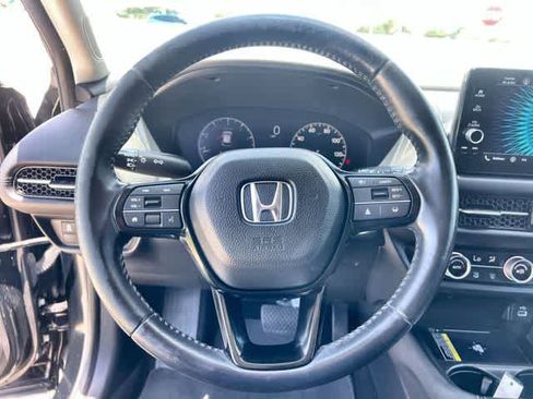 Used 2024 Honda HR-V EX-L image 17