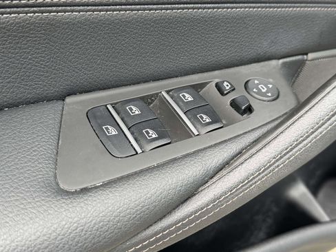 Used 2023 BMW 540i xDrive w/ M Sport Package AWD/4WD image 18