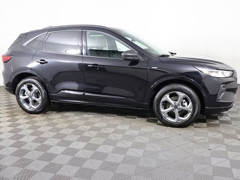 Used 2024 Ford Escape ST-Line w/ Tech Pack #1 AWD/4WD image 18