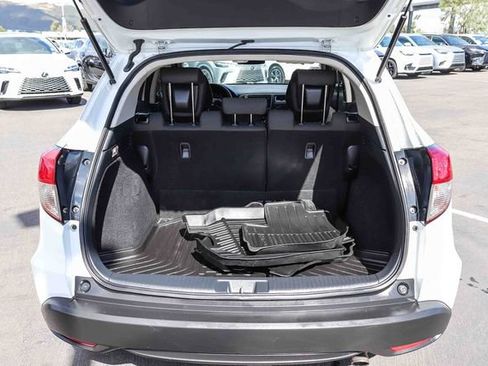 Used 2022 Honda HR-V EX image 32