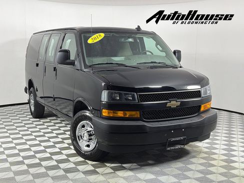 Used 2018 Chevrolet Express 2500 w/ Driver Convenience Package RWD image 1