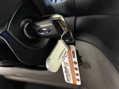Used 2023 Ford Transit Connect XL FWD image 19