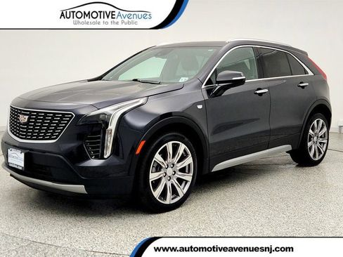 Used 2023 Cadillac XT4 Premium Luxury w/ Cold Weather Package AWD/4WD image 1