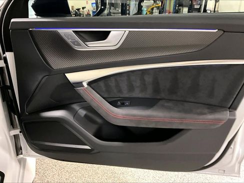 Used 2025 Audi RS 6 performance image 20