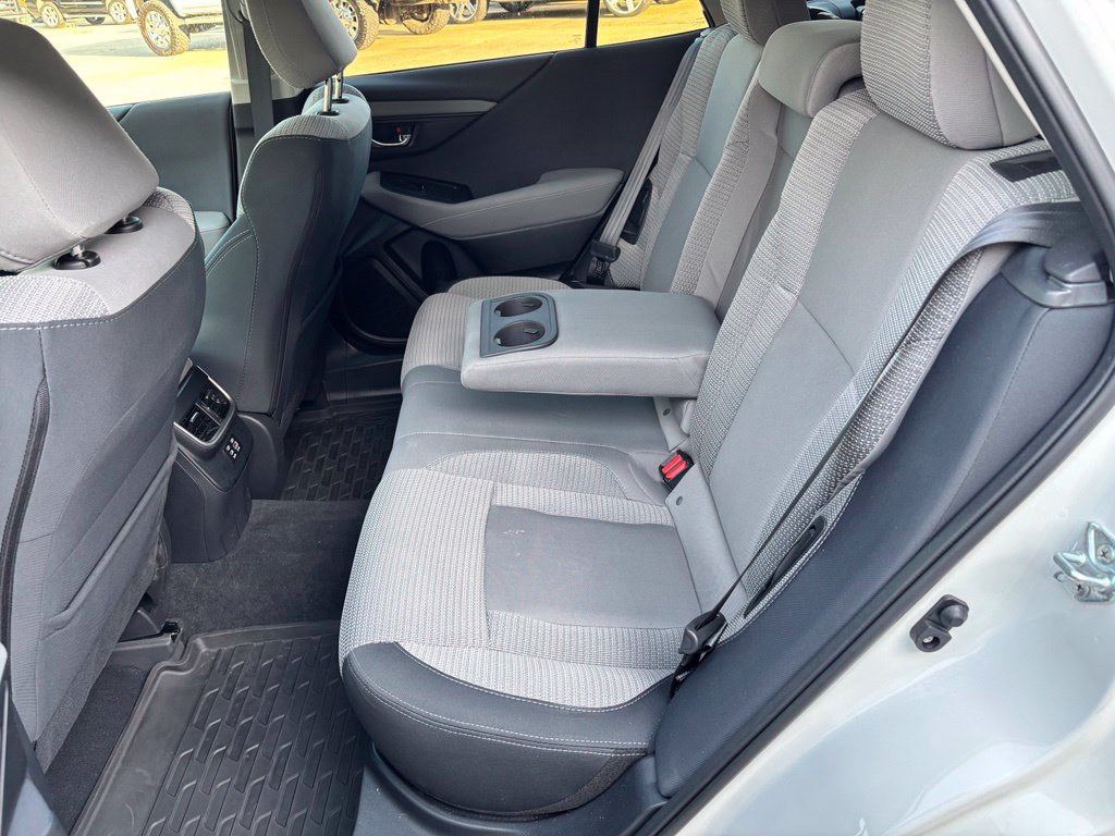 Used 2024 Subaru Outback Premium AWD/4WD image 25