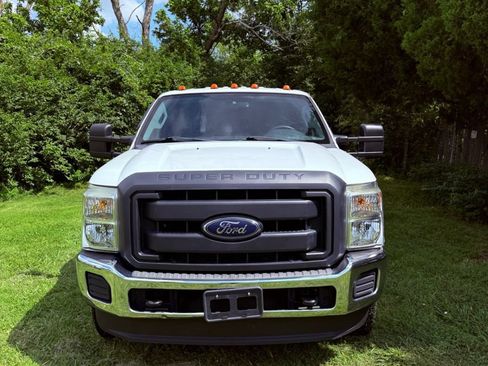 Used 2013 Ford F250 XL w/ XL Value Pkg AWD/4WD image 1