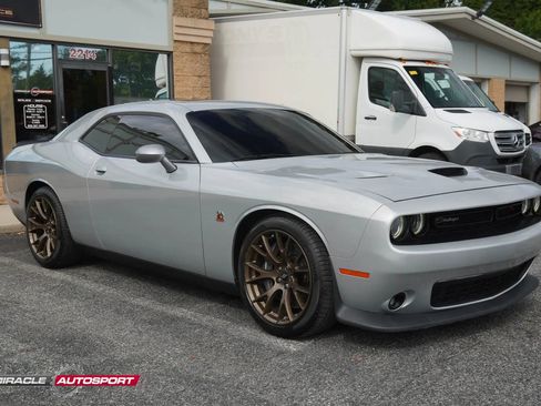 Used 2019 Dodge Challenger R/T Scat Pack w/ Dynamics Package image 9