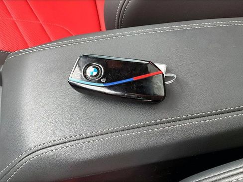 Used 2025 BMW M235i xDrive w/ Premium Package image 33
