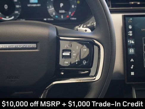 New 2025 Land Rover Range Rover Velar Dynamic SE image 13