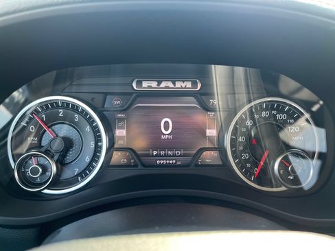 Used 2022 RAM 2500 Laramie AWD/4WD image 23