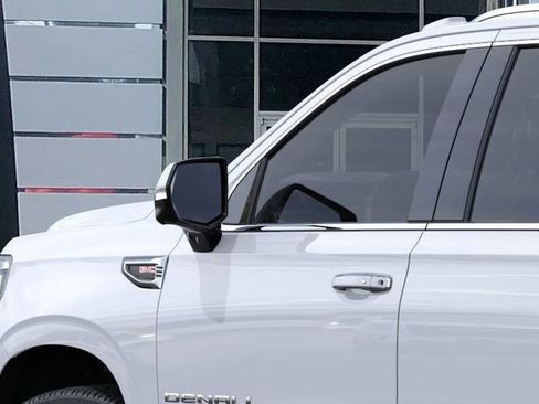 New 2026 GMC Yukon XL Denali image 12