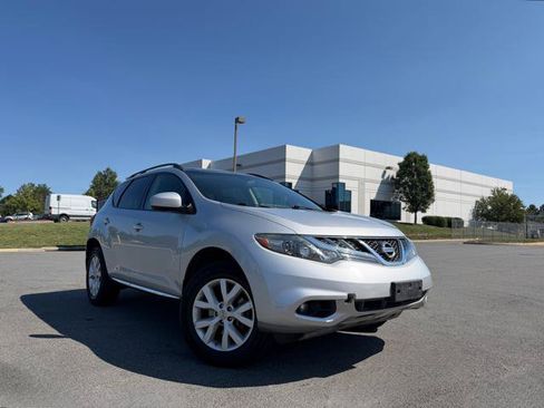 Used 2012 Nissan Murano SL FWD image 2
