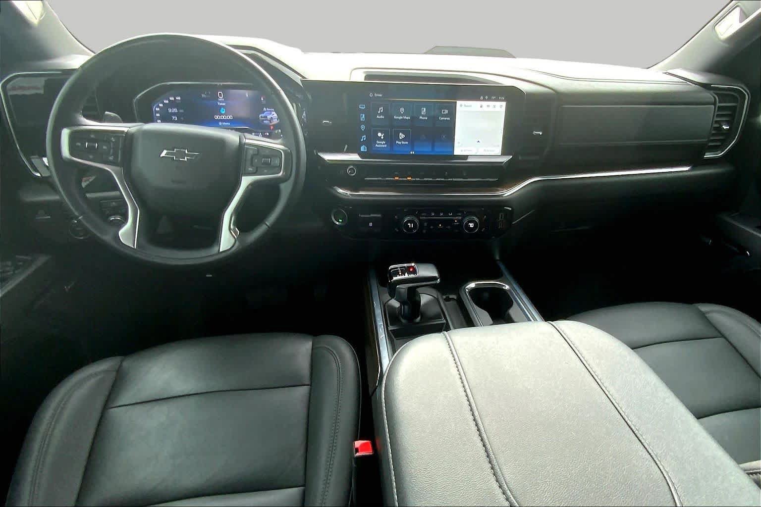Used 2024 Chevrolet Silverado 1500 LT Trail Boss w/ Convenience Package II AWD/4WD image 16