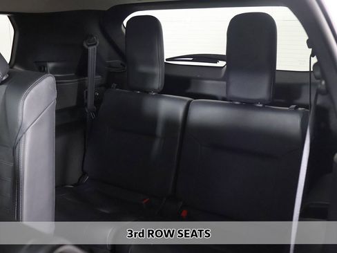 Used 2024 Mitsubishi Outlander SE image 7