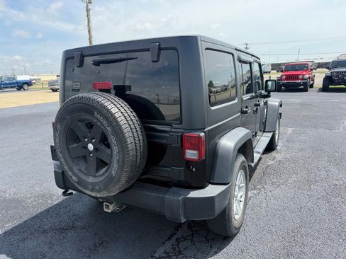 Used 2013 Jeep Wrangler Unlimited Sport w/ Dual Top Group AWD/4WD image 19