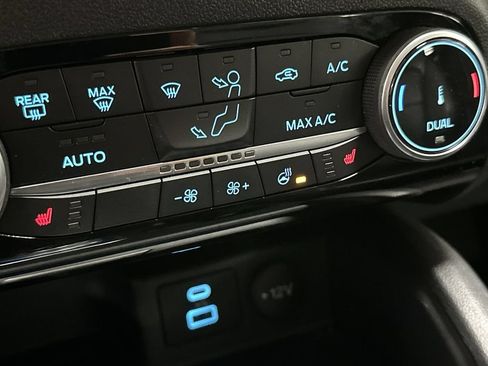 Used 2022 Ford Escape SEL w/ Technology Package AWD/4WD image 48