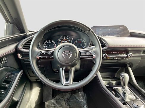 Used 2024 MAZDA MAZDA3 s image 24