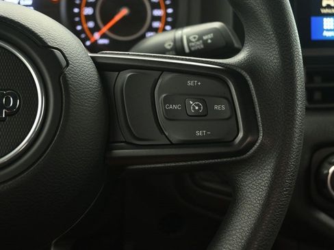 Used 2024 Jeep Wrangler Sport AWD/4WD image 18